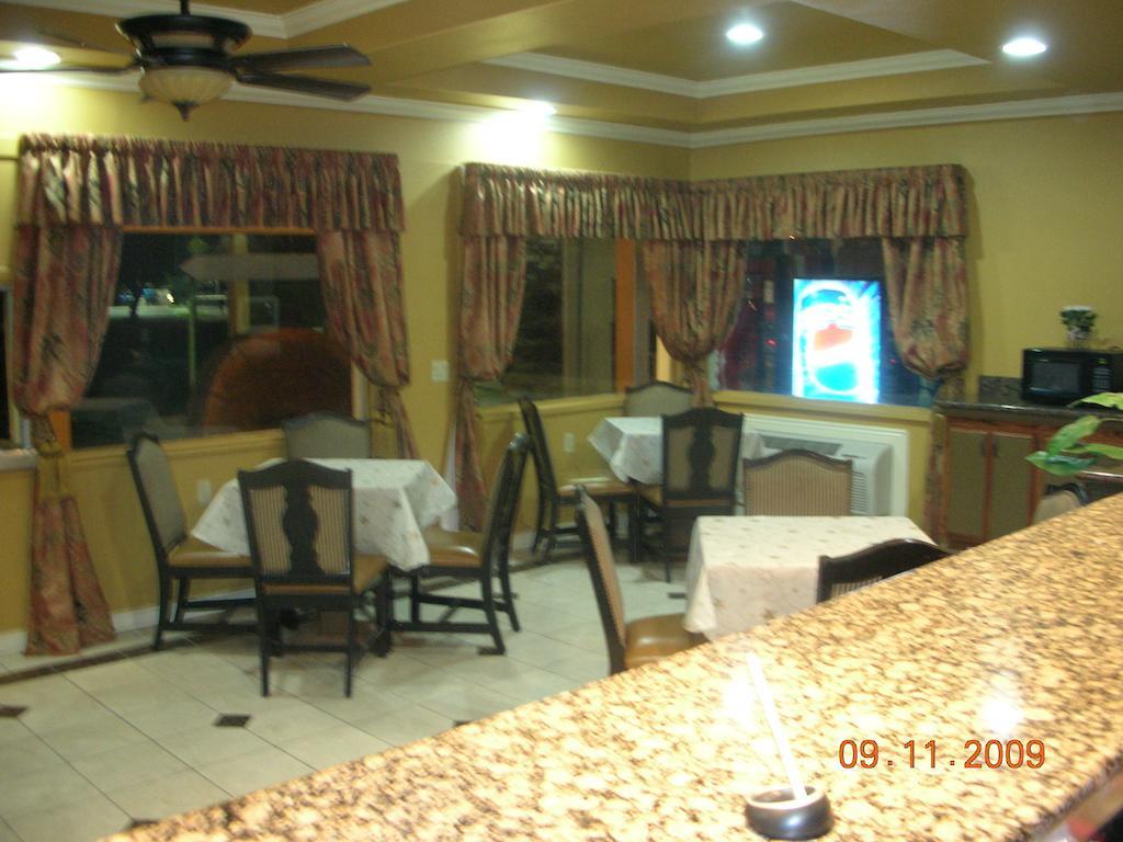 Parkside Inn Fresno Esterno foto